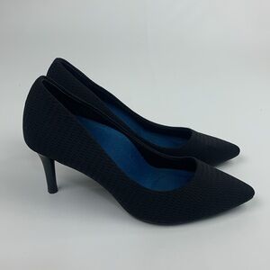 Betabrand Black heels pumps shoes pointed toe Size 8 Cushioned  Comfortable